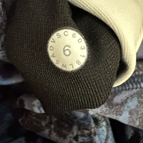 Lululemon Wunder Under Hi-Rise 7/8
Tight *25" Screen Camo Multi Size 6 - Picture 6 of 8